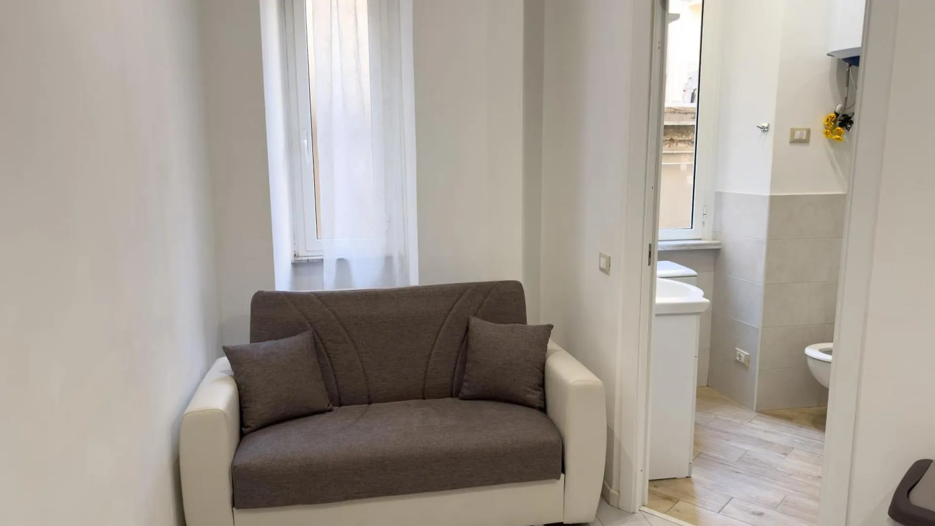 Valerias Nest Elegant Apt With Wifi And Charm Rome 0*,  Italy